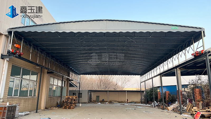 單側(cè)靠墻懸空電動(dòng)雨篷案例